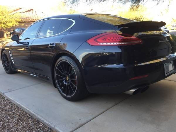2016 Porsche Panamera