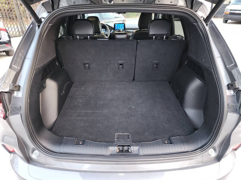 2023 Ford Escape Hybrid ST-Line Select