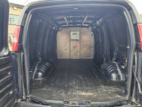 2019 Chevrolet Express 2500