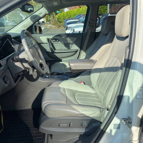 2015 Chevrolet Traverse LTZ