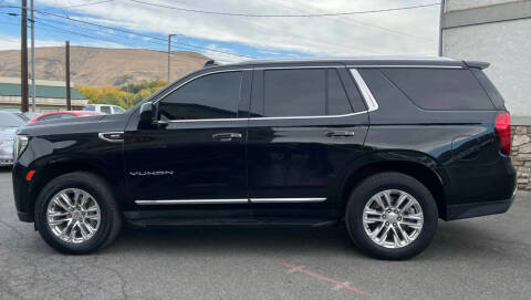 2023 GMC Yukon SLT