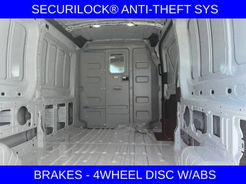 2025 Ford Transit 250