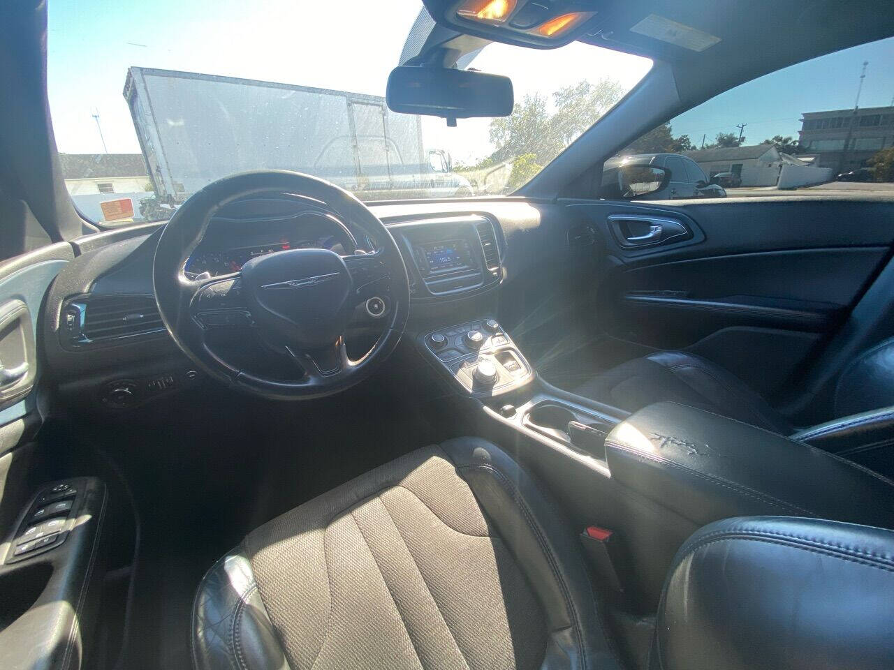 2015 Chrysler 200  - $9,990