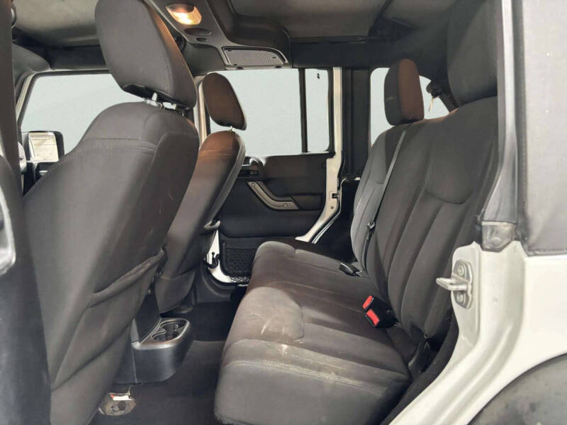 2015 Jeep Wrangler Unlimited Sport