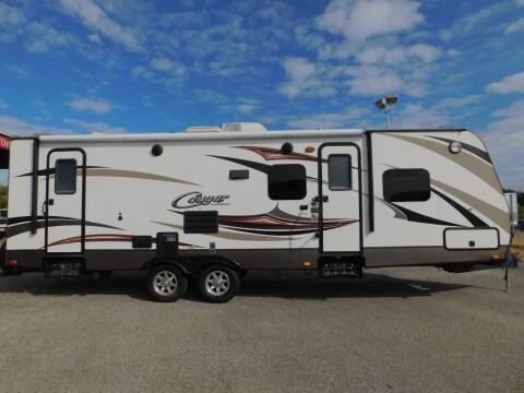 2015 Keystone COUGAR 28RBSWE for sale at Gold Country RV in Auburn CA