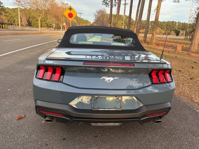 2025 Ford Mustang EcoBoost Premium