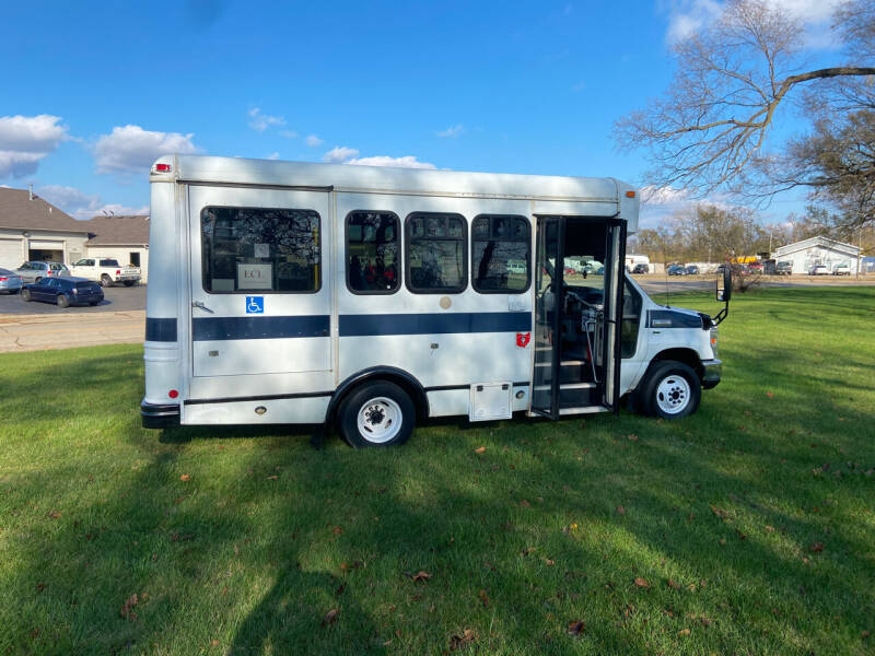 2011 Ford E-Series Chassis for sale at Clarks Auto Sales in Middletown OH