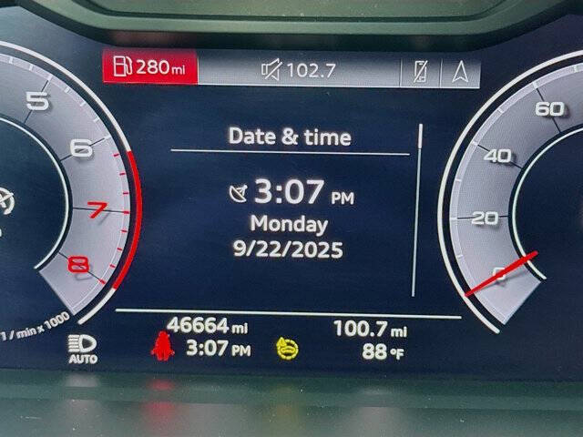 2021 Audi Q3 quattro Premium Plus 40 TFSI