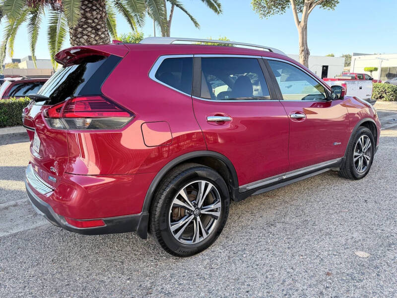 2017 Nissan Rogue Hybrid SL