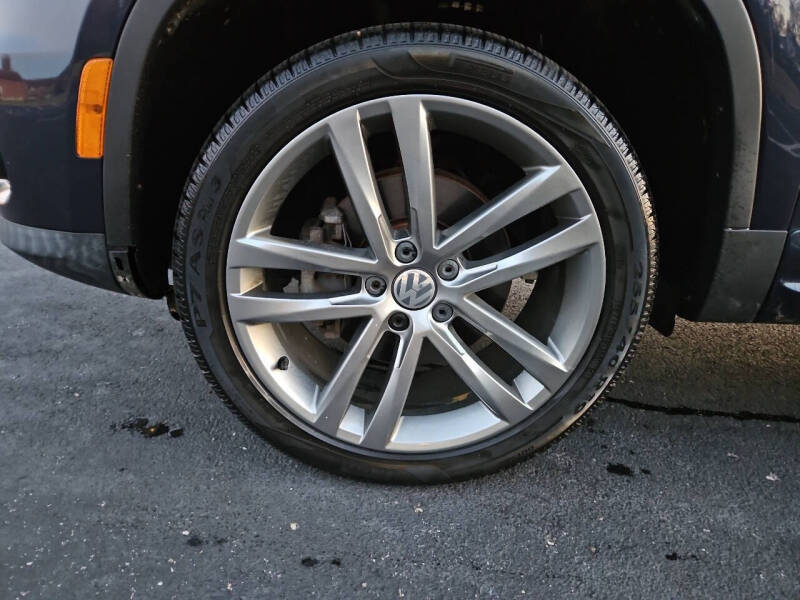 2016 Volkswagen Tiguan 2.0T R-Line