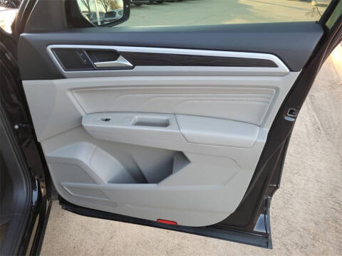 2023 Volkswagen Atlas V6 SE