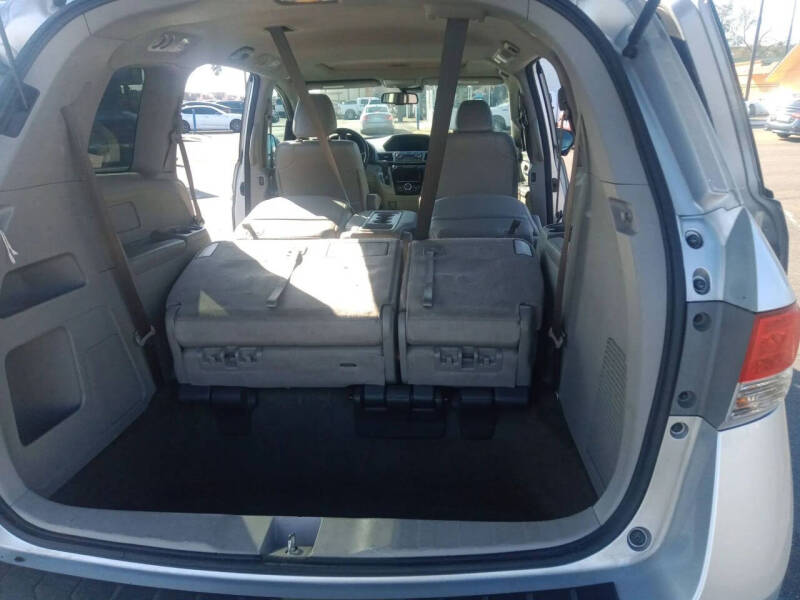 2015 Honda Odyssey EX-L - Photo 10