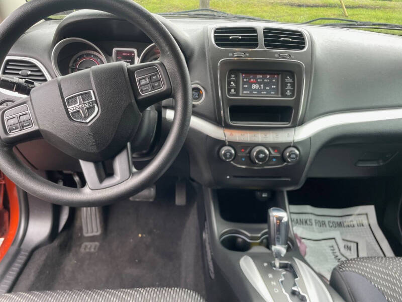 2012 Dodge Journey SE