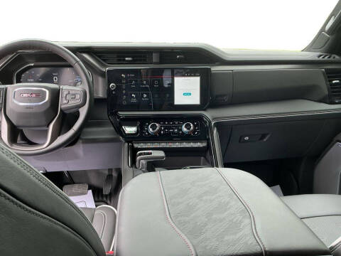 2025 GMC Sierra 1500 AT4X