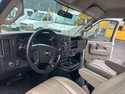 2020 Chevrolet Express 2500