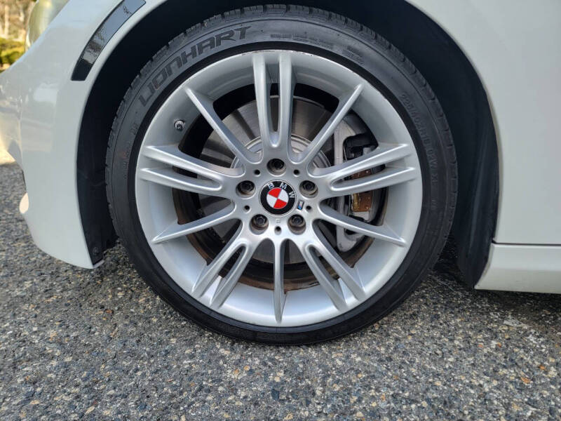 2011 BMW 3 Series 335i