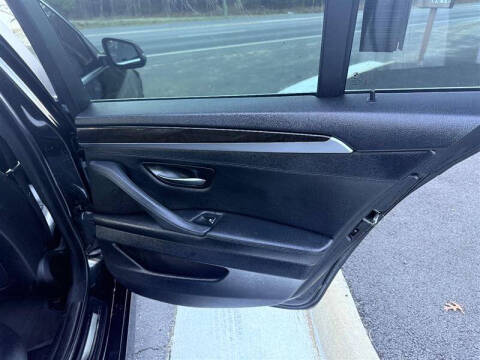 2016 BMW 5 Series 528i