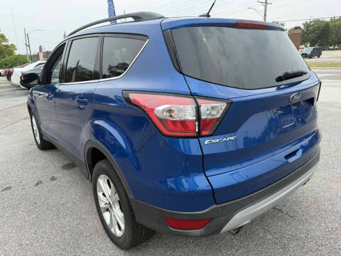 2018 Ford Escape SE
