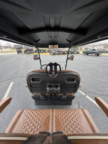 2025 Denago Rover XL