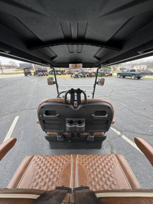 2025 Denago Rover XL