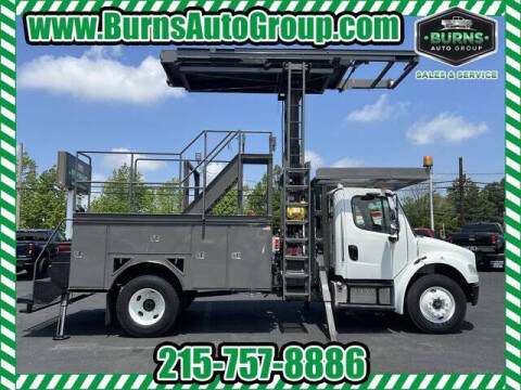 2010 Freightliner M2 106