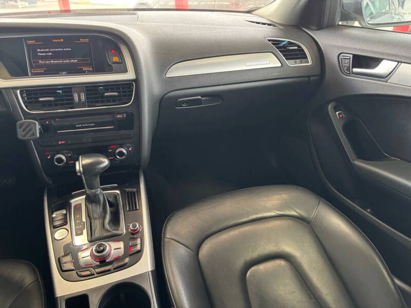 2016 Audi A4 2.0T quattro Premium