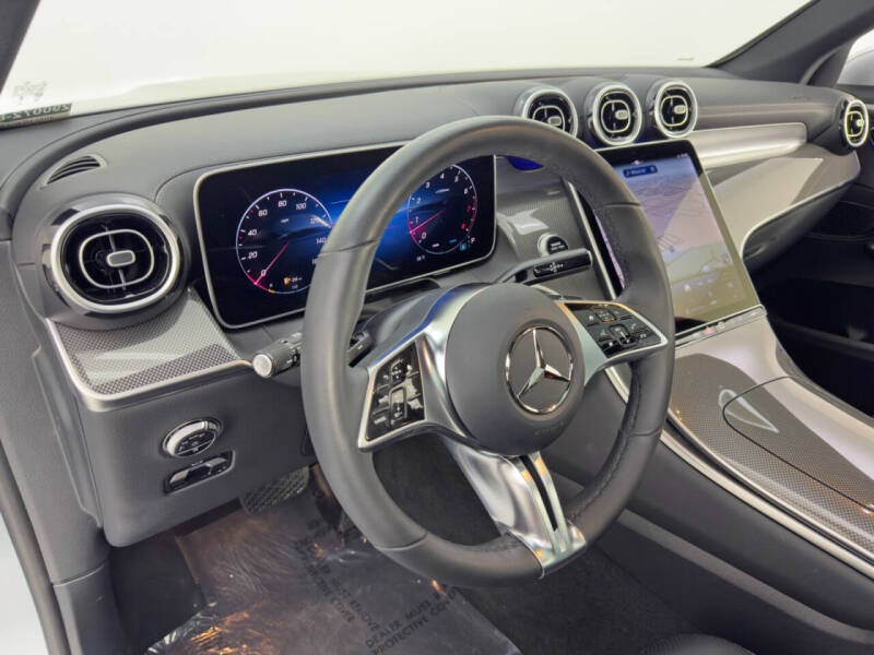 2025 Mercedes-Benz GLC GLC 300