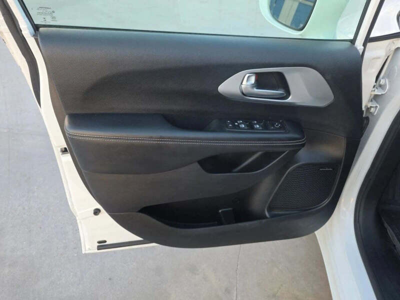 2019 Chrysler Pacifica Touring L Plus