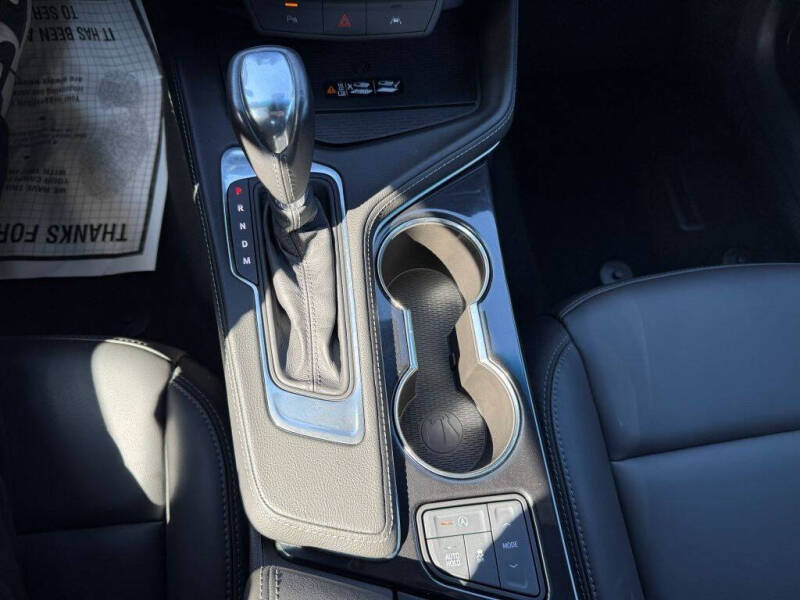 2023 Cadillac CT4 Luxury