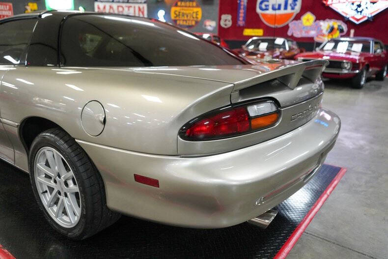 2000 Chevrolet Camaro