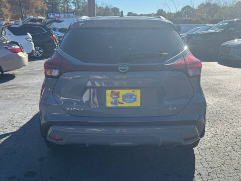 2023 Nissan Kicks SV