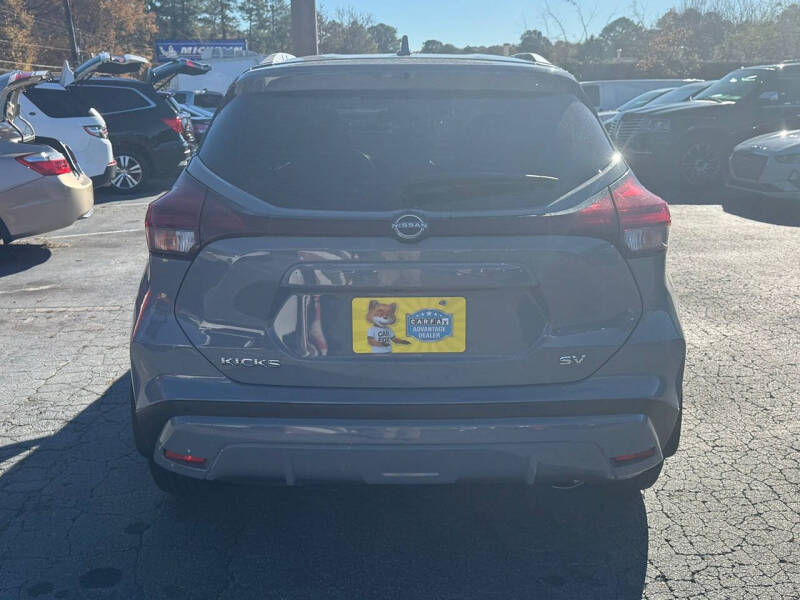 2023 Nissan Kicks SV