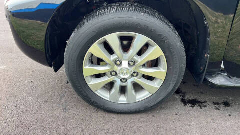 2010 Toyota Sequoia Limited