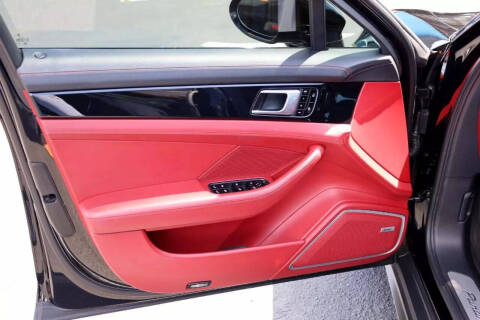 2020 Porsche Panamera 4S