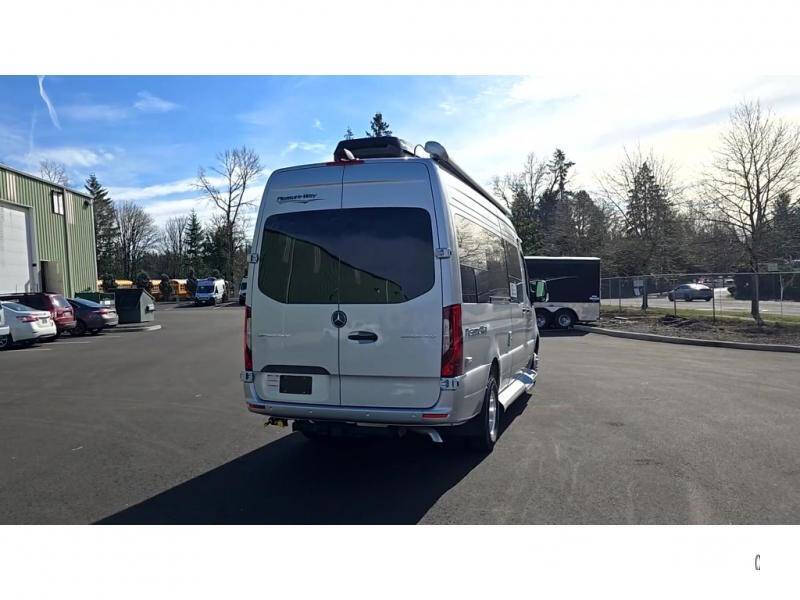 2024 Mercedes-Benz Sprinter