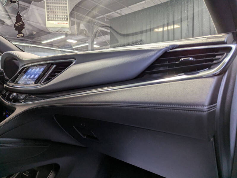 2022 Buick Enclave Premium