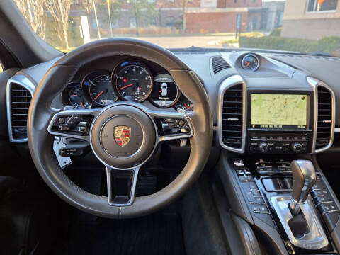 2016 Porsche Cayenne