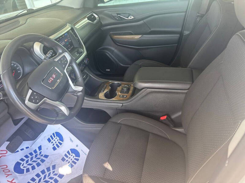 2021 GMC Acadia SLE