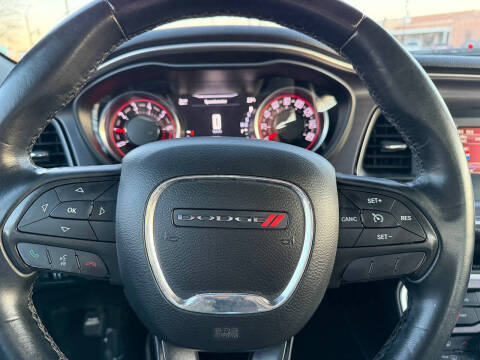 2017 Dodge Challenger SXT