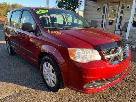 2014 Dodge Grand Caravan for sale at G & G Auto Sales in Steubenville OH