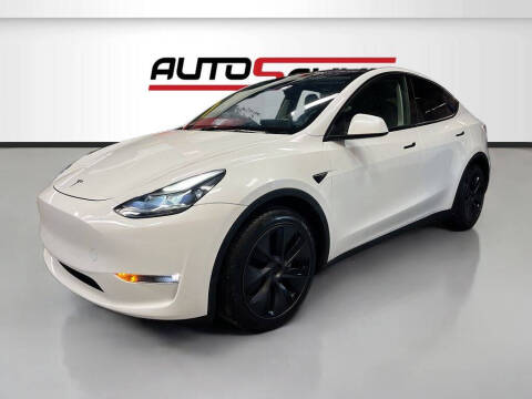 2025 Tesla Model Y Long Range