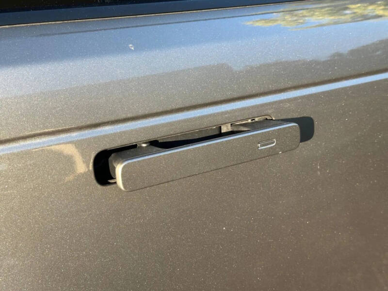 2020 Land Rover Range Rover Velar P340 R-Dynamic S