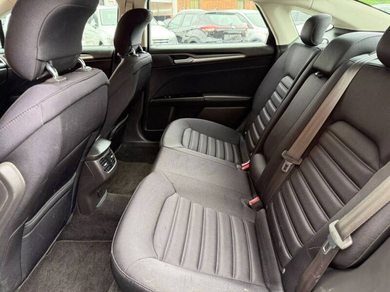 2014 Ford Fusion Hybrid SE