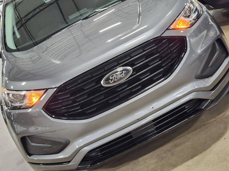 2024 Ford Edge SE