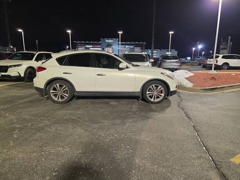 2015 Infiniti QX50