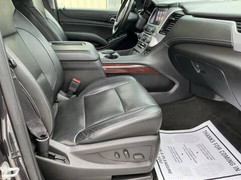 2017 GMC Yukon XL SLT