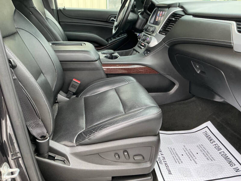 2017 GMC Yukon XL SLT