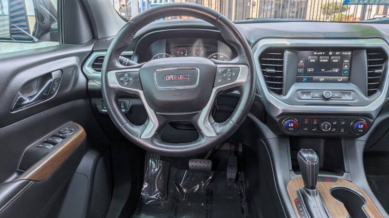 2018 GMC Acadia SLE-1