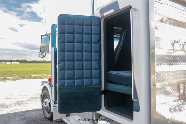 1985 Peterbilt 359