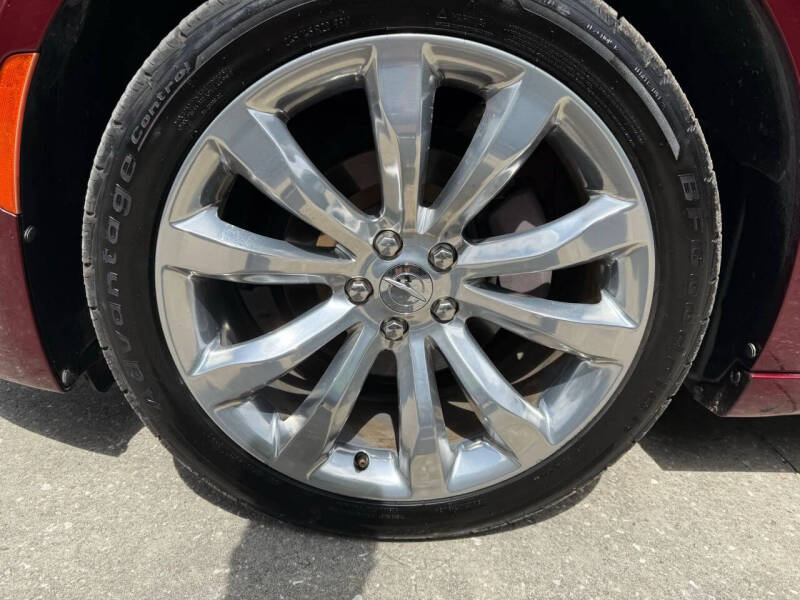 2017 Chrysler 300 Limited